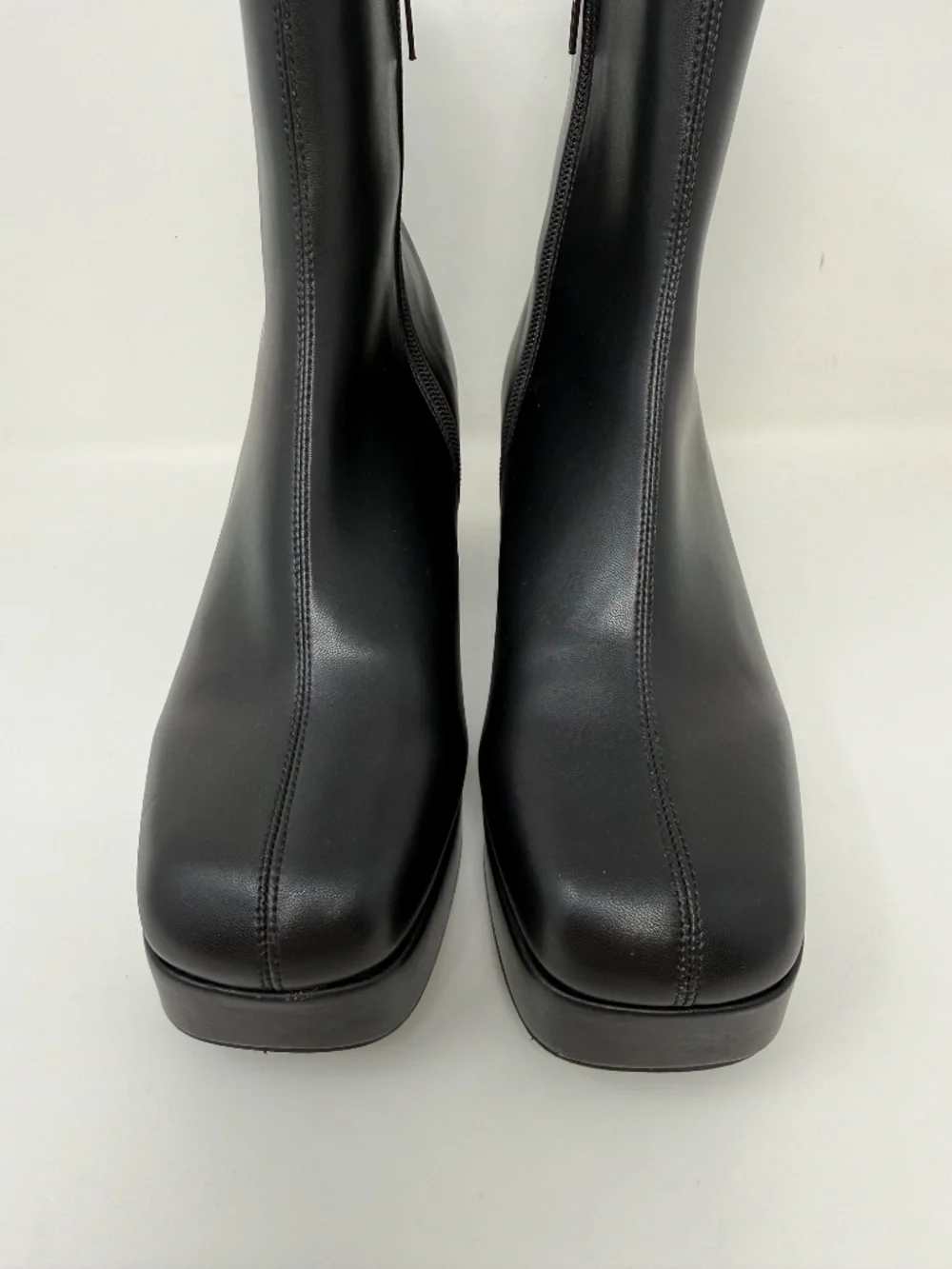Jeffrey Campbell Capacity Platform Bootie Black Sz 8.5